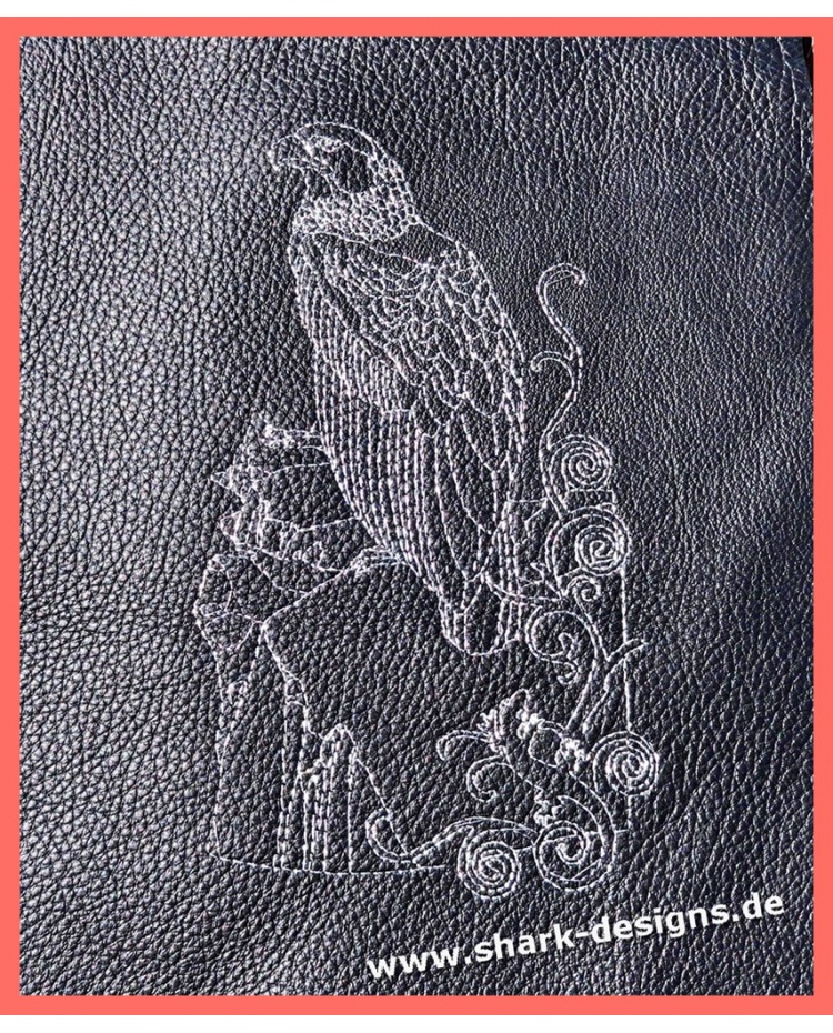 Embroidery file hawk in 8 sizes, hunter, bird, zentangle, doodle,
